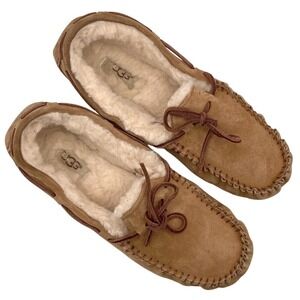 UGG Dakota‎ Slippers Women 9 Suede Chestnut Moccasin